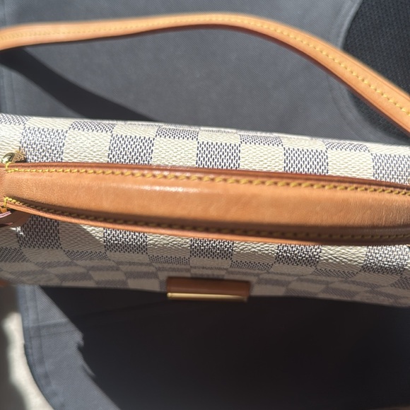 Authentic Louis Vuitton Damier Azur Croisette - Picture 9 of 13